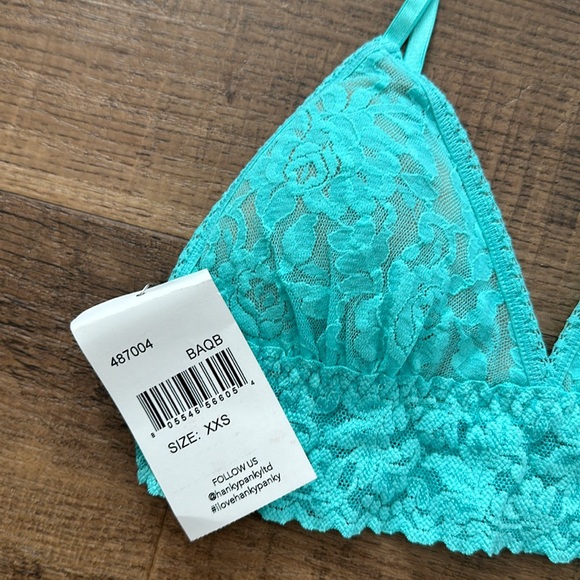 XXS triangle Bralette’s set of two NWT NWOT unworn set of two hanky panky lace - Picture 3 of 6